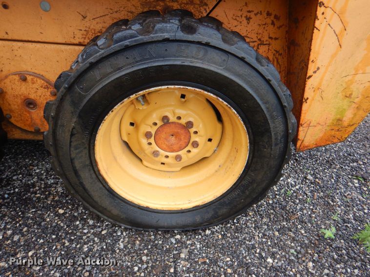 image for item DP4334 1989 Case 1835C  skid steer loader