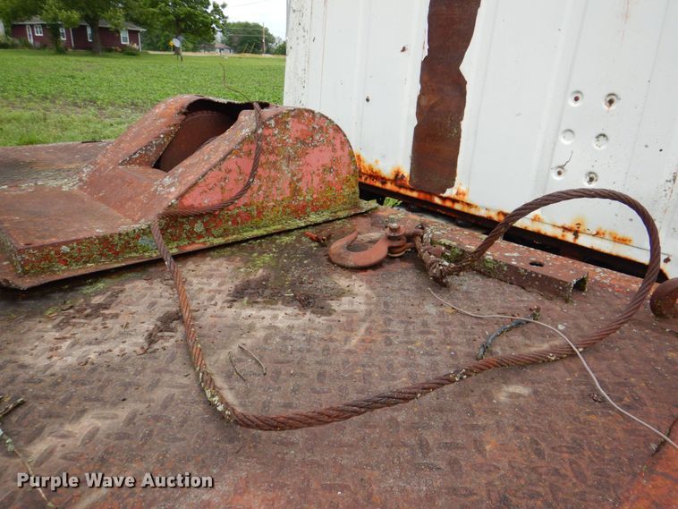 image for item DP4339 1974 Ford 700  rollback truck