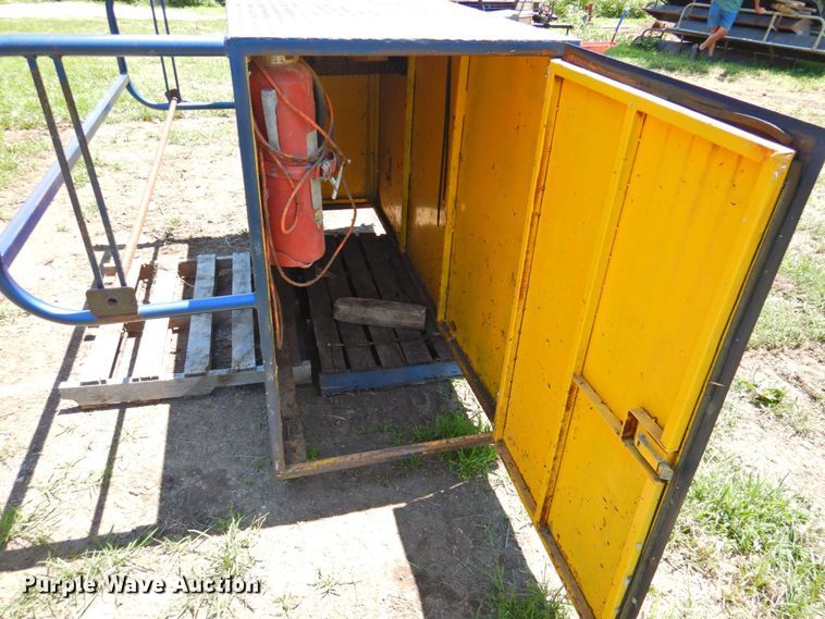 image for item DP4364 Storage box