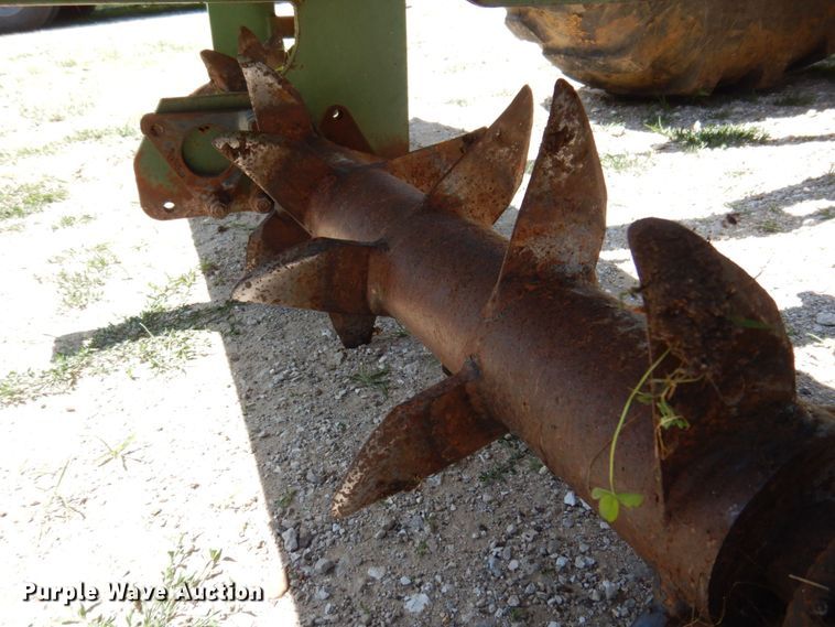 image for item DP5591 John Deere 260S  aerator