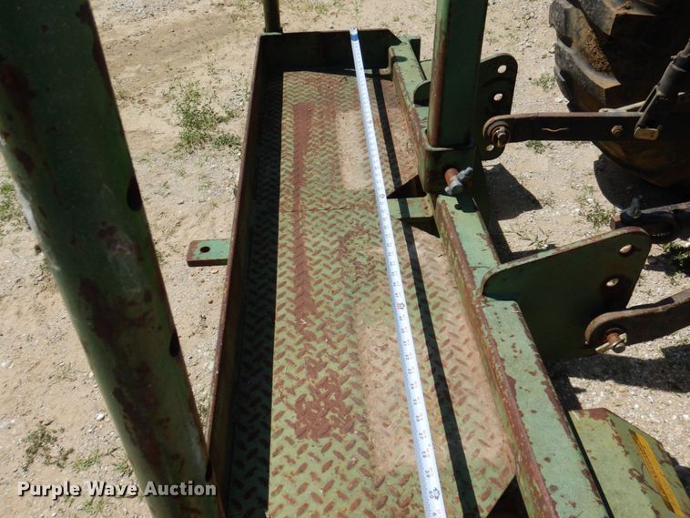 image for item DP5591 John Deere 260S  aerator