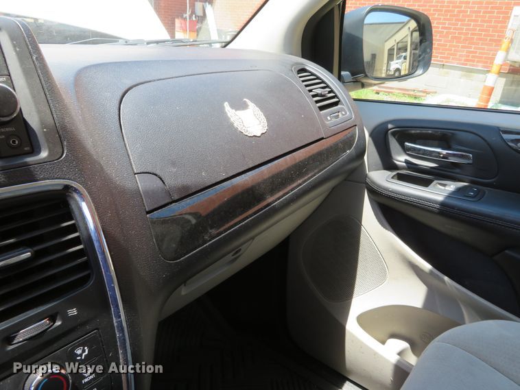 image for item DR0086 2012 Dodge Grand Caravan SE  van