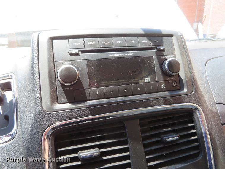 image for item DR0086 2012 Dodge Grand Caravan SE  van