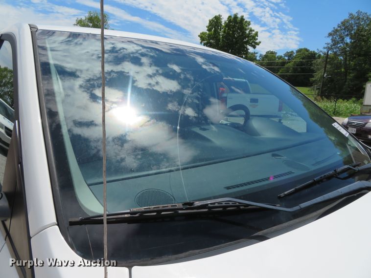 image for item DR0089 2011 Dodge Caravan  van