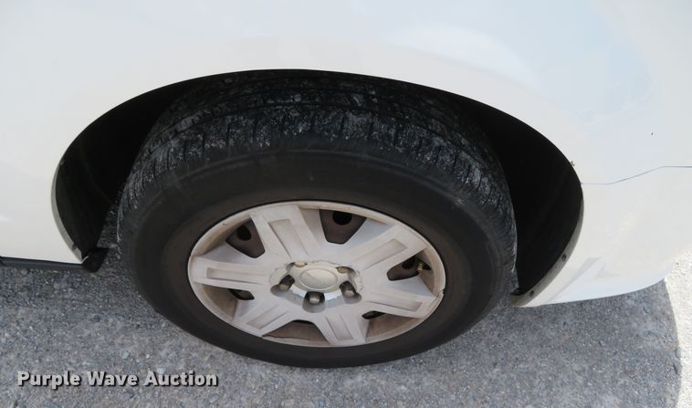 image for item DR0089 2011 Dodge Caravan  van