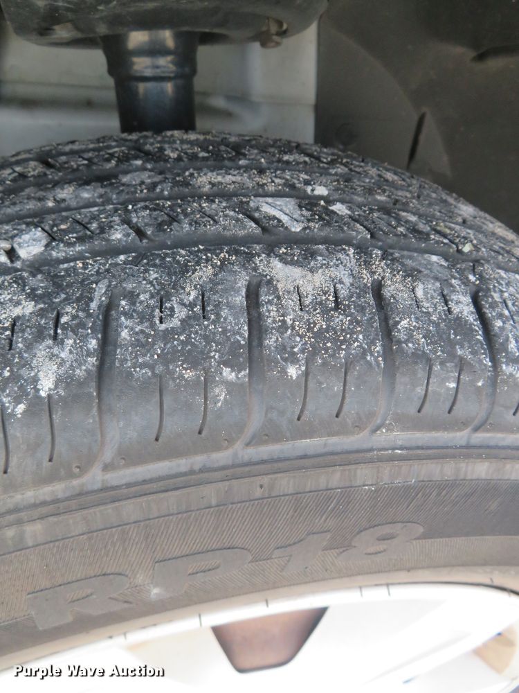 image for item DR0089 2011 Dodge Caravan  van