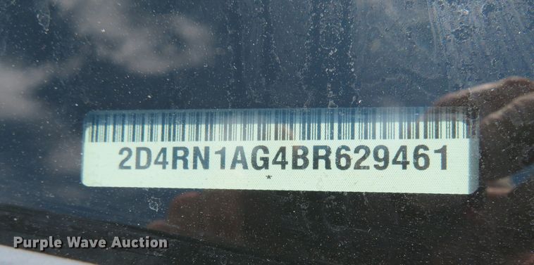image for item DR0089 2011 Dodge Caravan  van