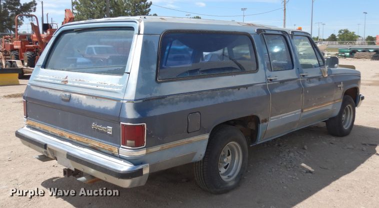 image for item DR1226 1985 Chevrolet Suburban  SUV