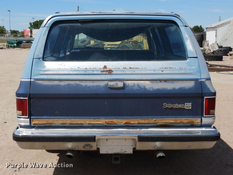 image for item DR1226 1985 Chevrolet Suburban  SUV