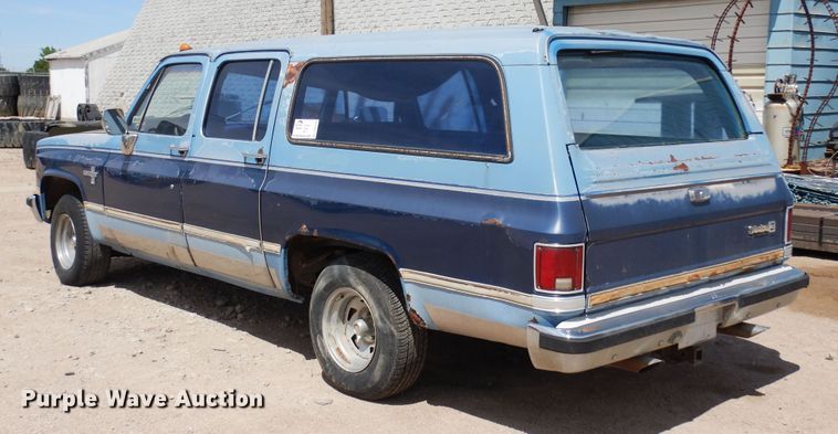 image for item DR1226 1985 Chevrolet Suburban  SUV