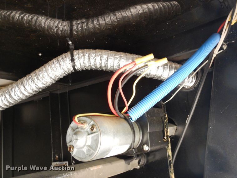 image for item DR1240 1998 Newmar Mountain Aire  camper