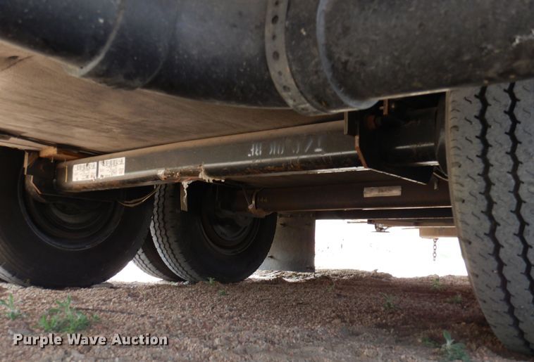 image for item DR1240 1998 Newmar Mountain Aire  camper