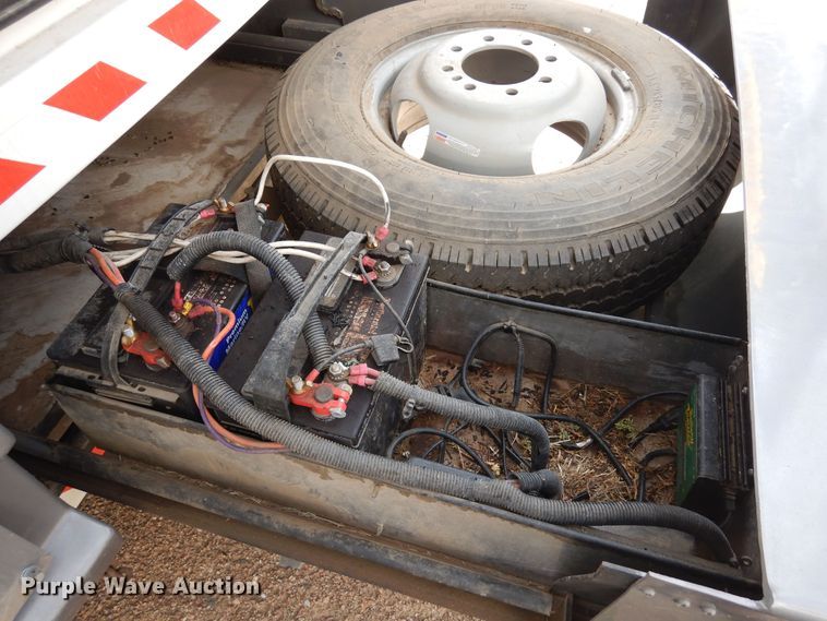 image for item DR1240 1998 Newmar Mountain Aire  camper