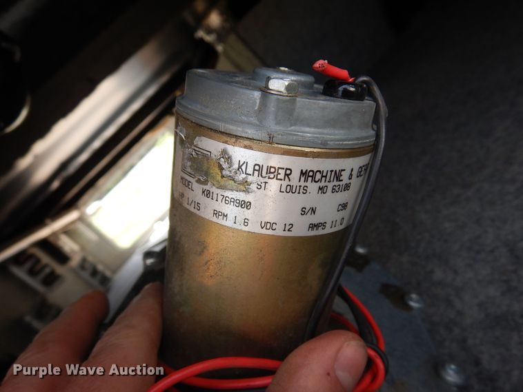 image for item DR1240 1998 Newmar Mountain Aire  camper