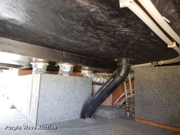 image for item DR1240 1998 Newmar Mountain Aire  camper