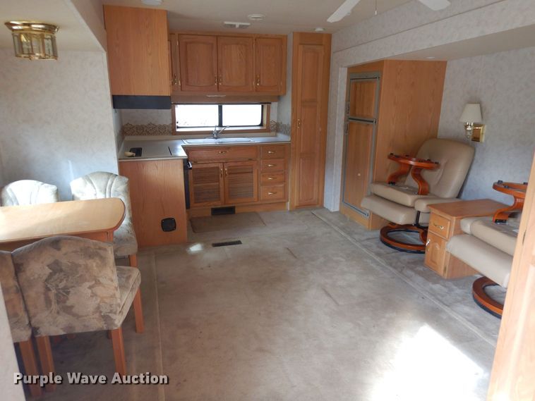 image for item DR1240 1998 Newmar Mountain Aire  camper