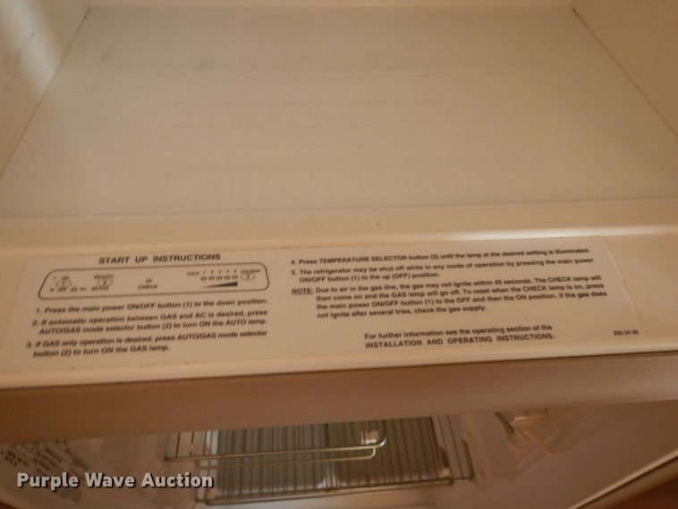 image for item DR1240 1998 Newmar Mountain Aire  camper