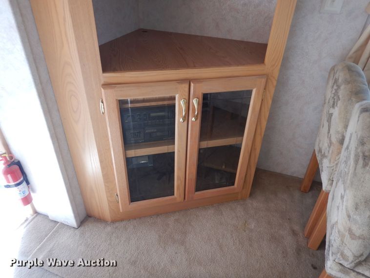 image for item DR1240 1998 Newmar Mountain Aire  camper