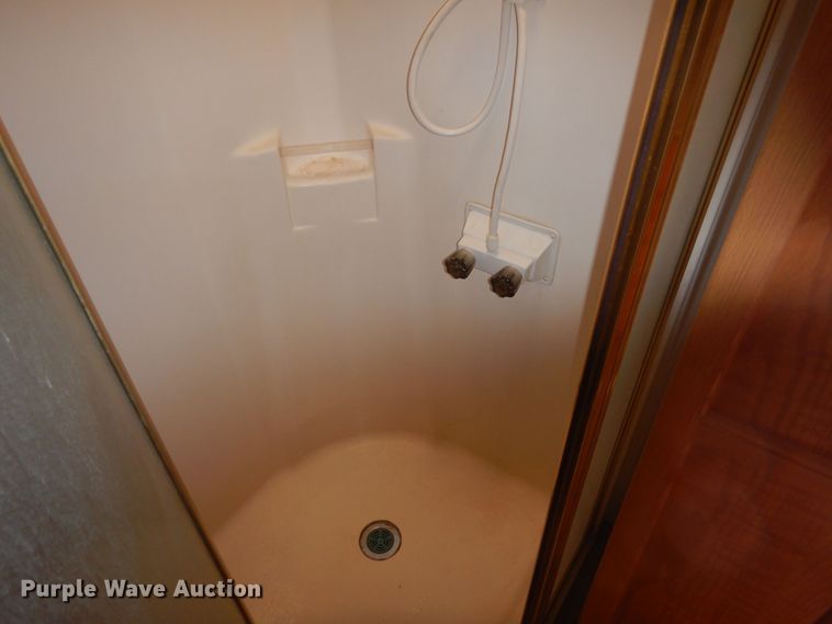 image for item DR1240 1998 Newmar Mountain Aire  camper