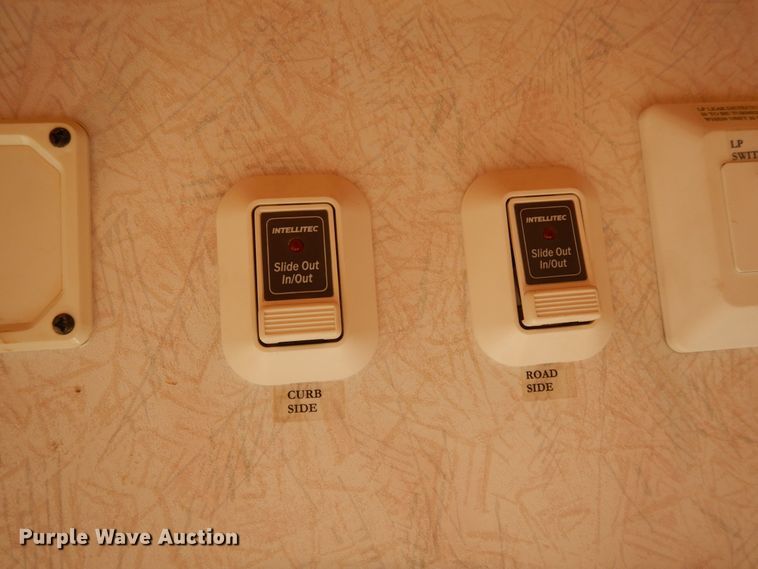 image for item DR1240 1998 Newmar Mountain Aire  camper