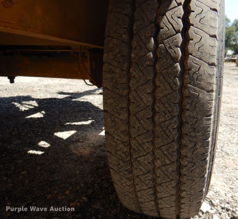 image for item DR1865 1992 Vermeer 1250BC  wood chipper