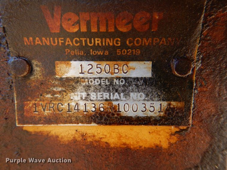 image for item DR1865 1992 Vermeer 1250BC  wood chipper