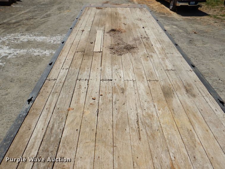 image for item DR1924 2007 Freightliner Business Class M2  rollback truck