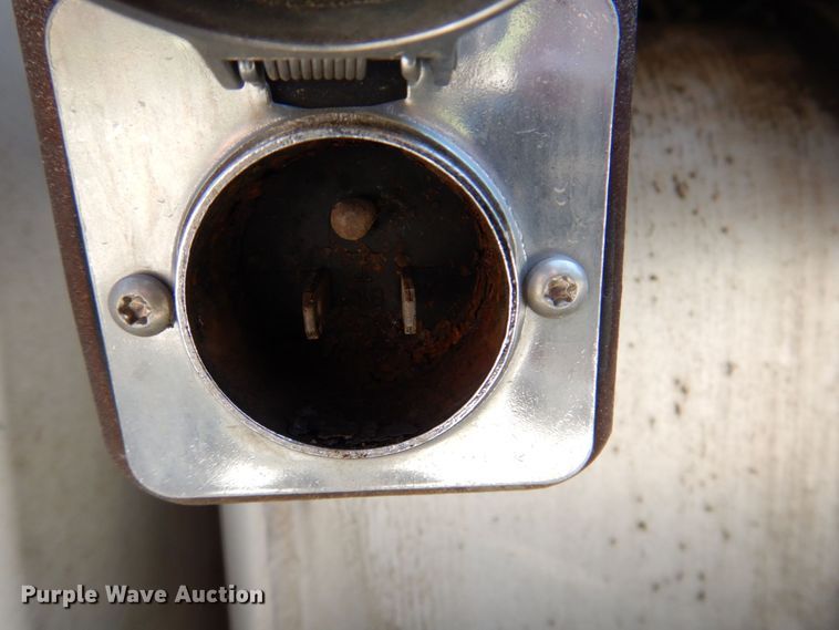 image for item DR1924 2007 Freightliner Business Class M2  rollback truck