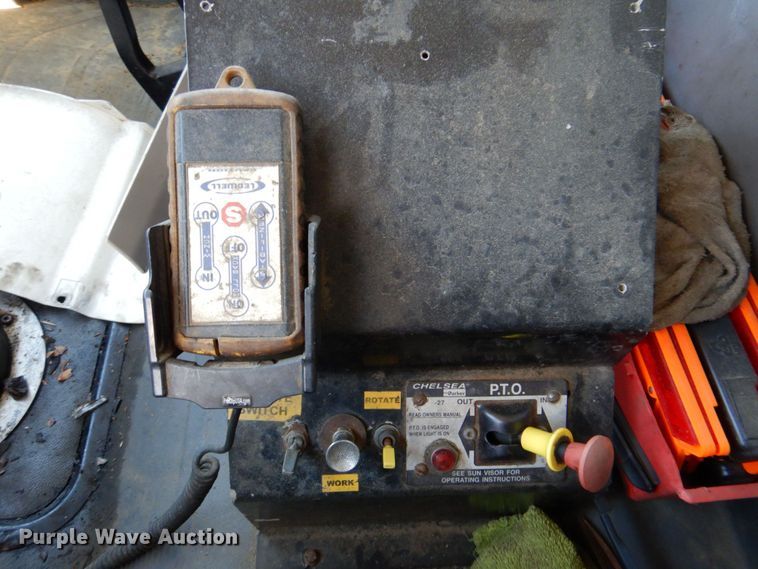 image for item DR1924 2007 Freightliner Business Class M2  rollback truck