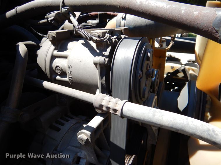 image for item DR1924 2007 Freightliner Business Class M2  rollback truck