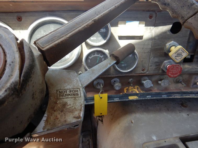 image for item DS8063 1980 GMC Brigadier  truck cab and chassis