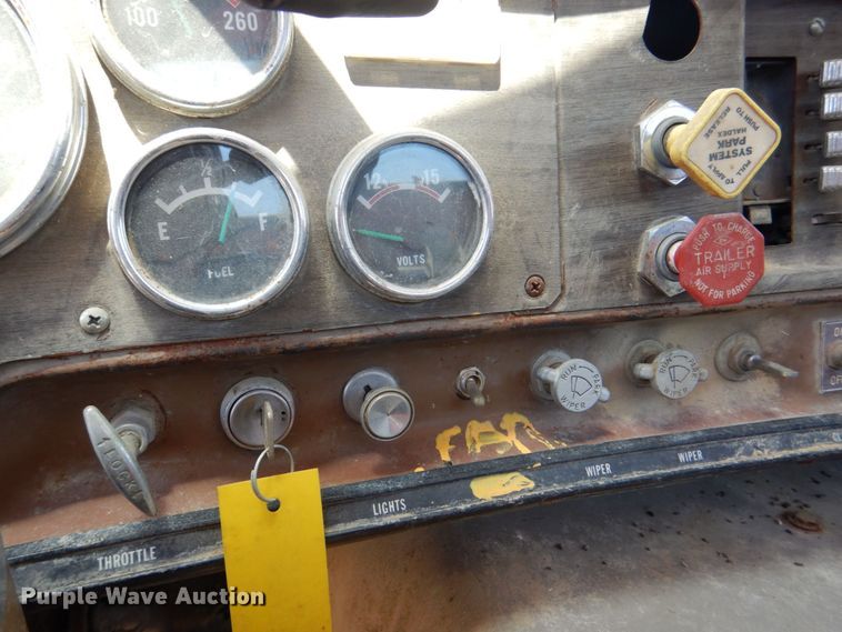 image for item DS8063 1980 GMC Brigadier  truck cab and chassis