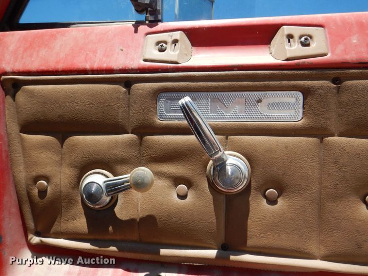 image for item DS8063 1980 GMC Brigadier  truck cab and chassis