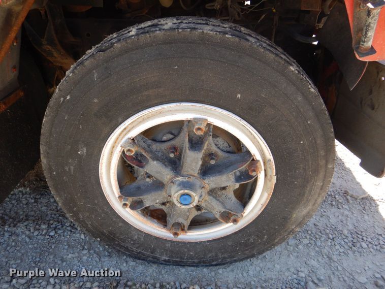 image for item DS8063 1980 GMC Brigadier  truck cab and chassis