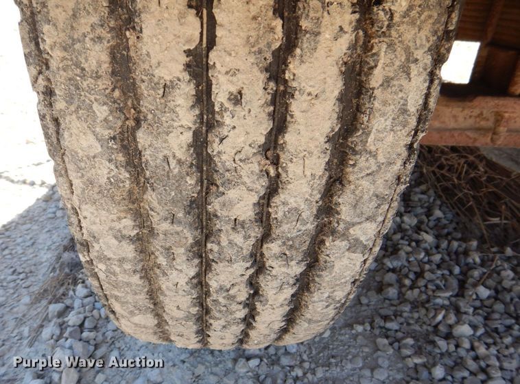 image for item DS8063 1980 GMC Brigadier  truck cab and chassis