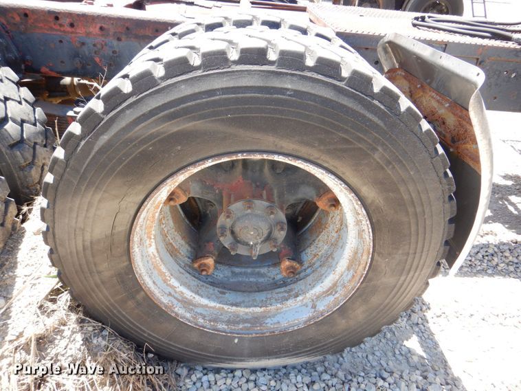 image for item DS8063 1980 GMC Brigadier  truck cab and chassis