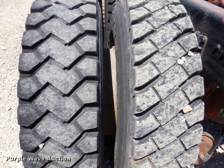 image for item DS8063 1980 GMC Brigadier  truck cab and chassis