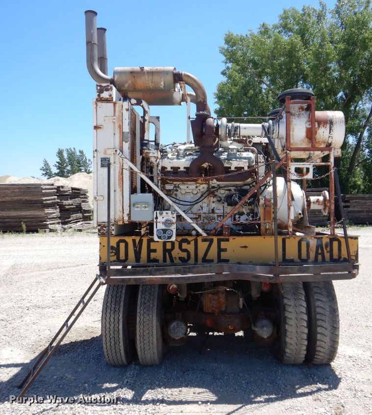 image for item DS8064 1972 Mack DM600  truck cab and chassis with auxiliary power unit