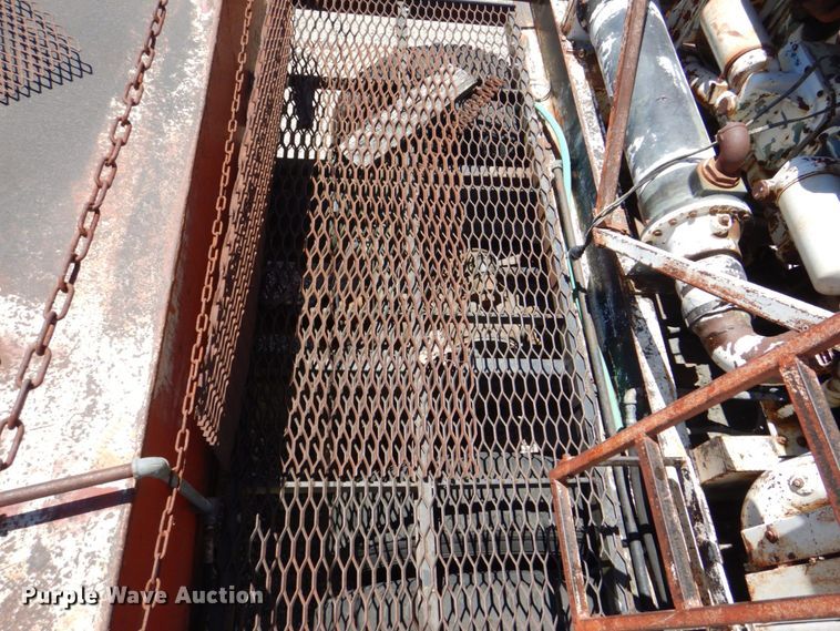 image for item DS8064 1972 Mack DM600  truck cab and chassis with auxiliary power unit