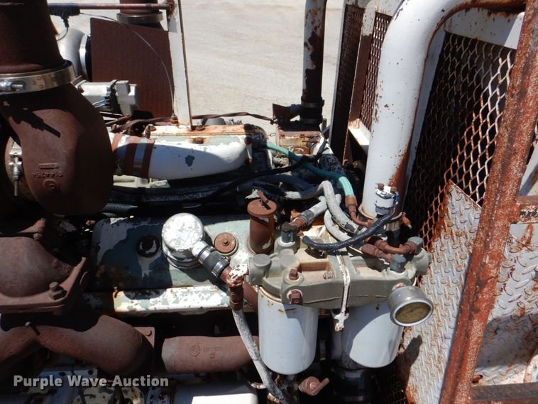 image for item DS8064 1972 Mack DM600  truck cab and chassis with auxiliary power unit