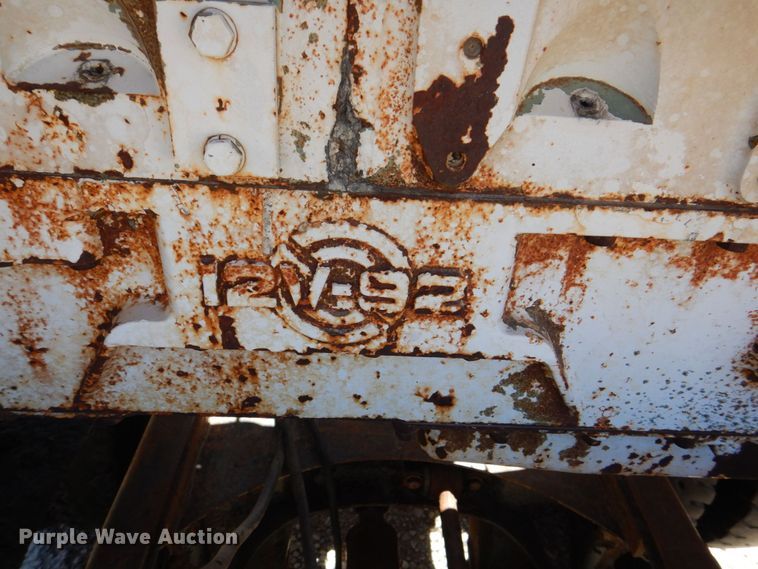 image for item DS8064 1972 Mack DM600  truck cab and chassis with auxiliary power unit