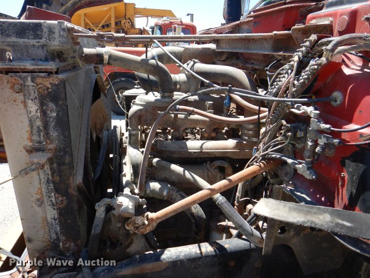 image for item DS8064 1972 Mack DM600  truck cab and chassis with auxiliary power unit