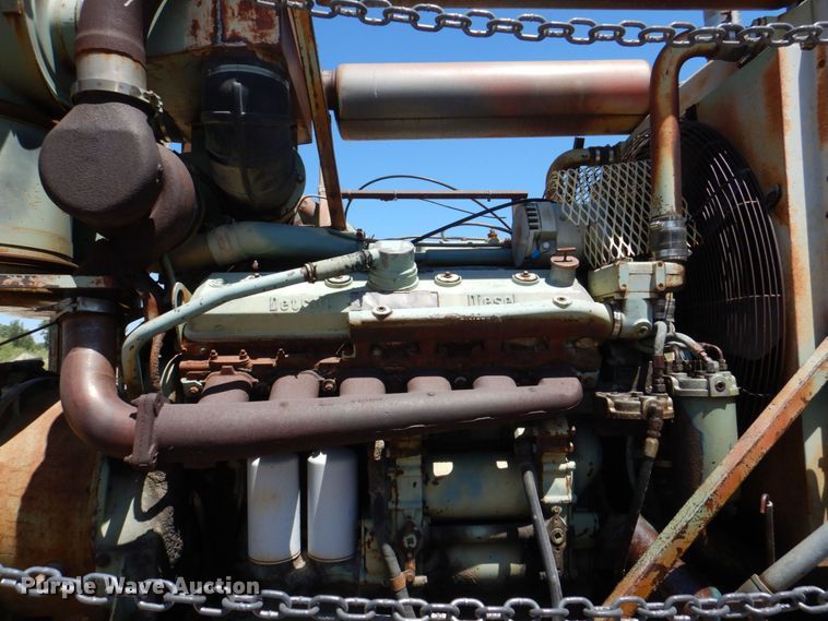 image for item DS8065 1971 Mack R685ST  truck cab and chassis with auxiliary power unit