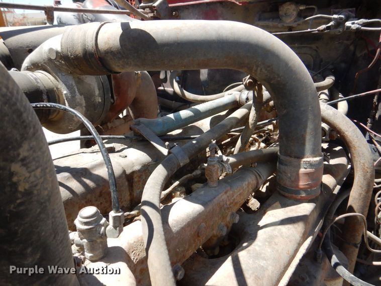 image for item DS8065 1971 Mack R685ST  truck cab and chassis with auxiliary power unit