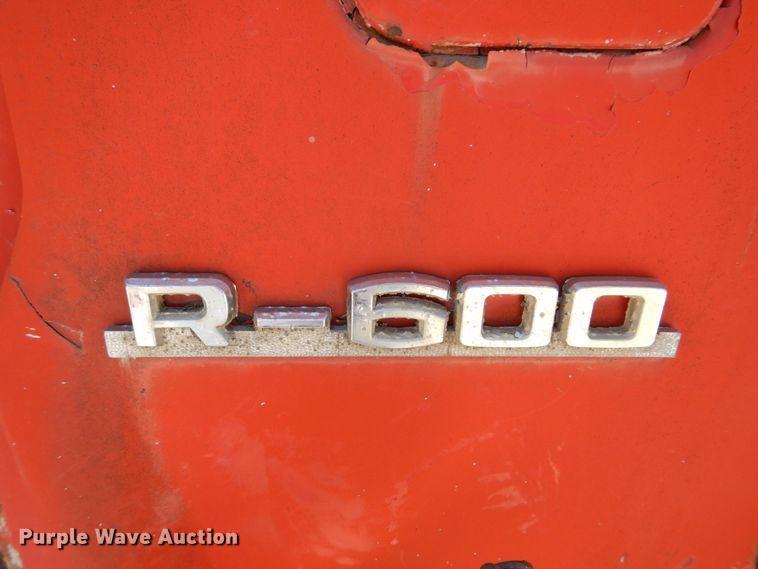 image for item DS8065 1971 Mack R685ST  truck cab and chassis with auxiliary power unit