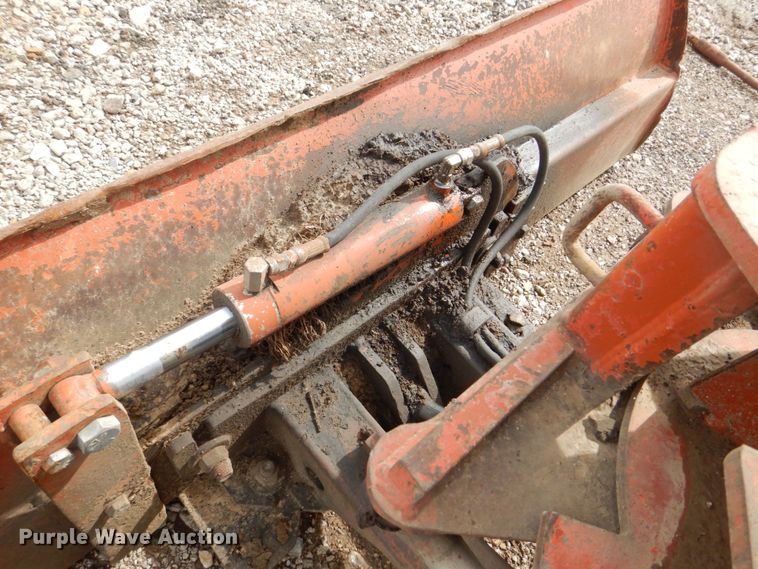 image for item DS8079 Ditch Witch R40D  trencher