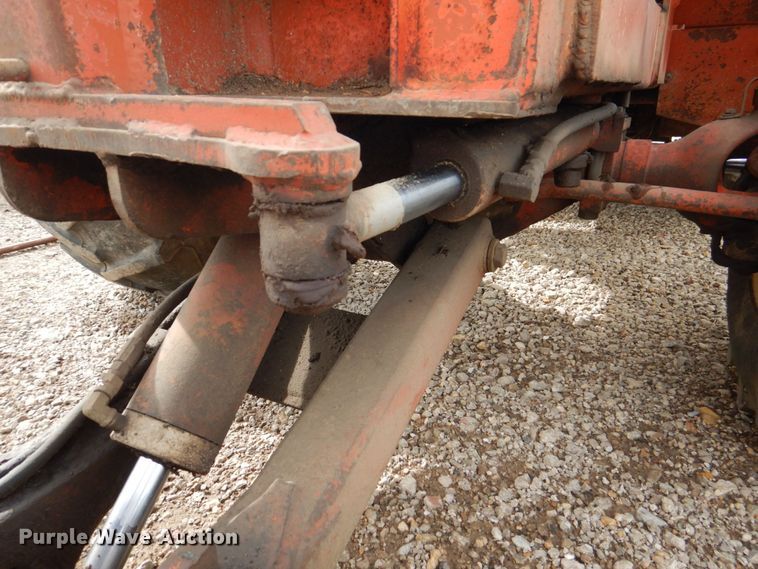 image for item DS8079 Ditch Witch R40D  trencher