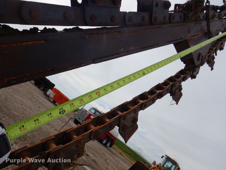 image for item DS8079 Ditch Witch R40D  trencher