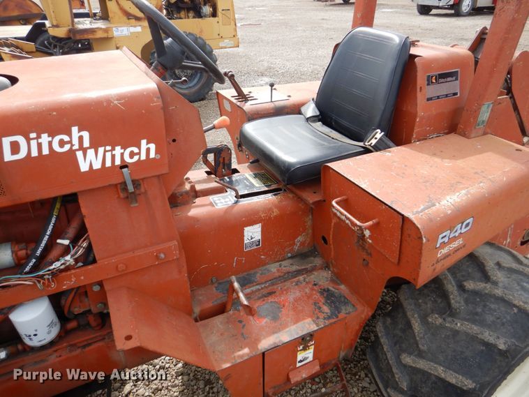 image for item DS8079 Ditch Witch R40D  trencher