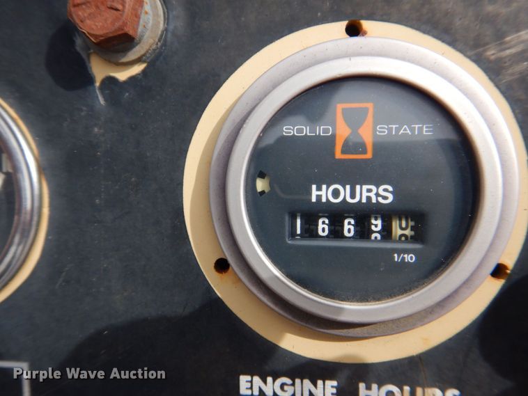 image for item DS8079 Ditch Witch R40D  trencher